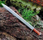 CUSTOM HANDMADE DAMASCUS STEEL BATTLE SWORD & LEATHER SHEATH - propswords