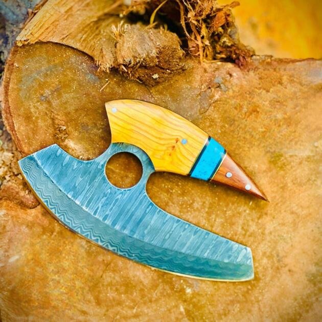 Hand Forged Damascus Steel Pizza Cutter with Leather Sheath